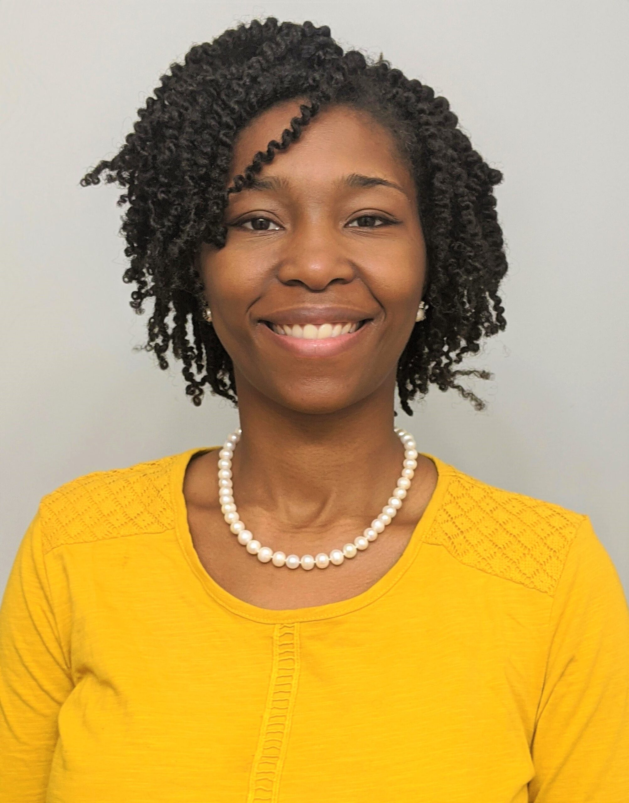 headshot of Dr Lyanna Liles